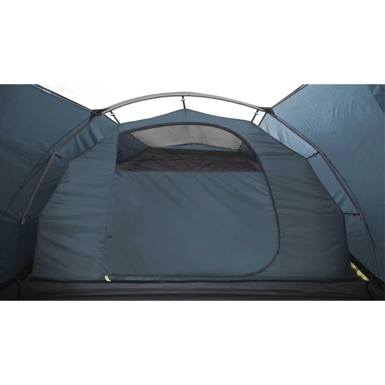 Outwell Earth 4 4-Person Tent - Image 11