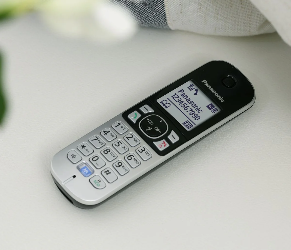 Panasonic KX-TG 6824 Cordless Phones, Quad Handset with Answer Machine - Image 4
